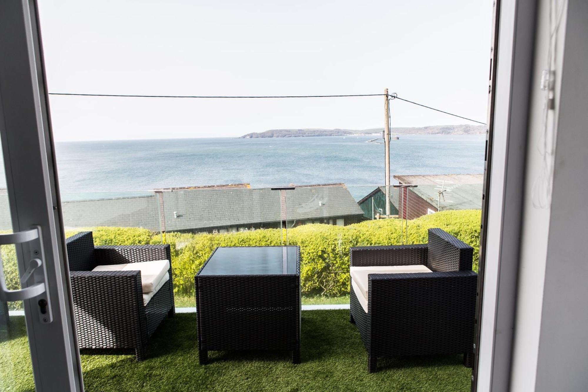 2 Bedroom Chalet With Sea Views Plymouth Exteriér fotografie